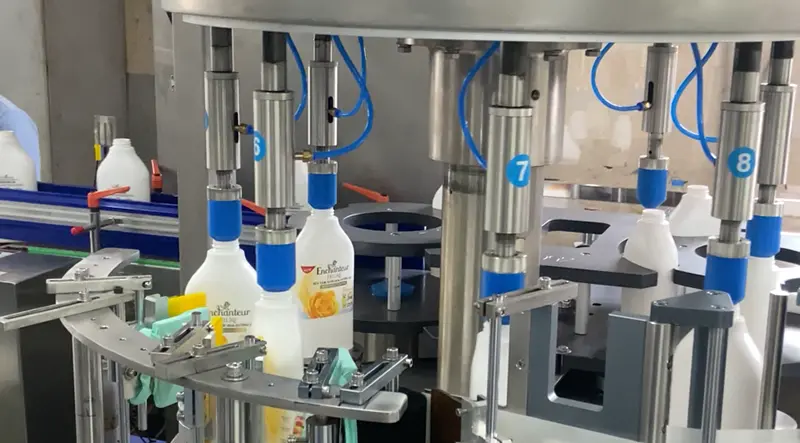 Fully Automatic Labeling Machines